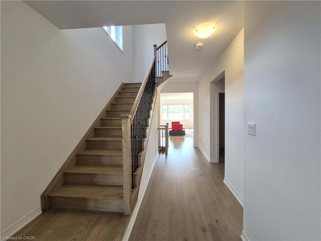 578 Telfer Street Property Photo 17