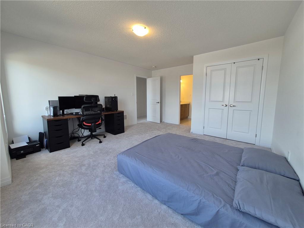 578 Telfer Street Property Photo 31