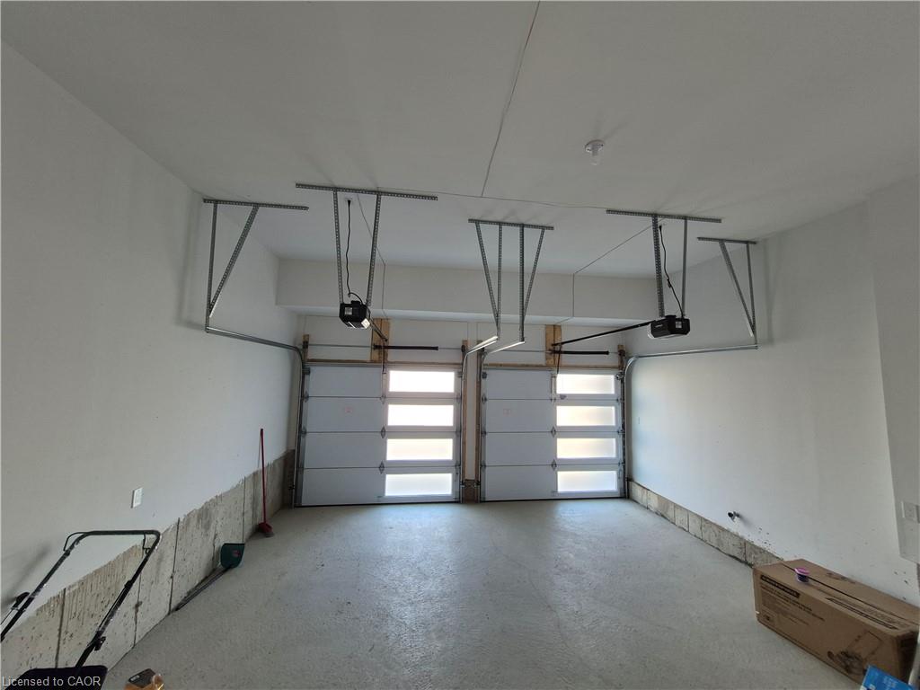 578 Telfer Street Property Photo 36