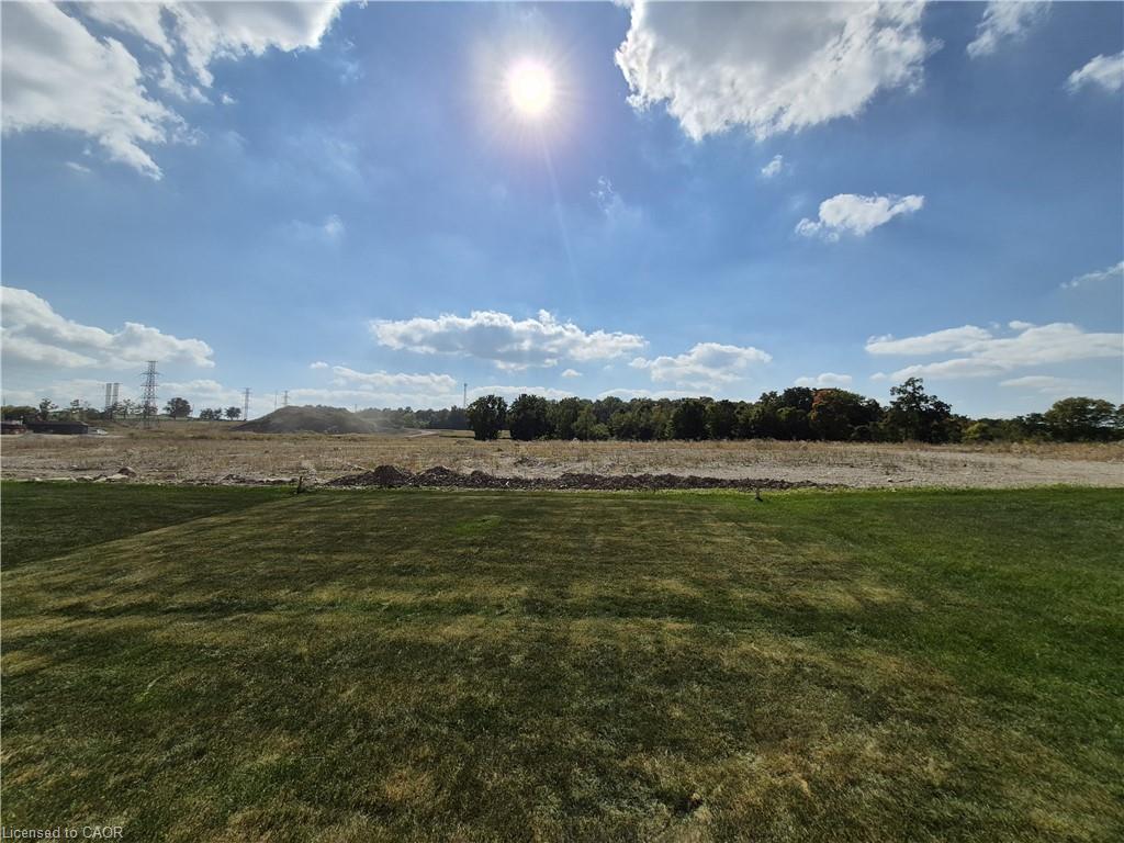 578 Telfer Street Property Photo 38