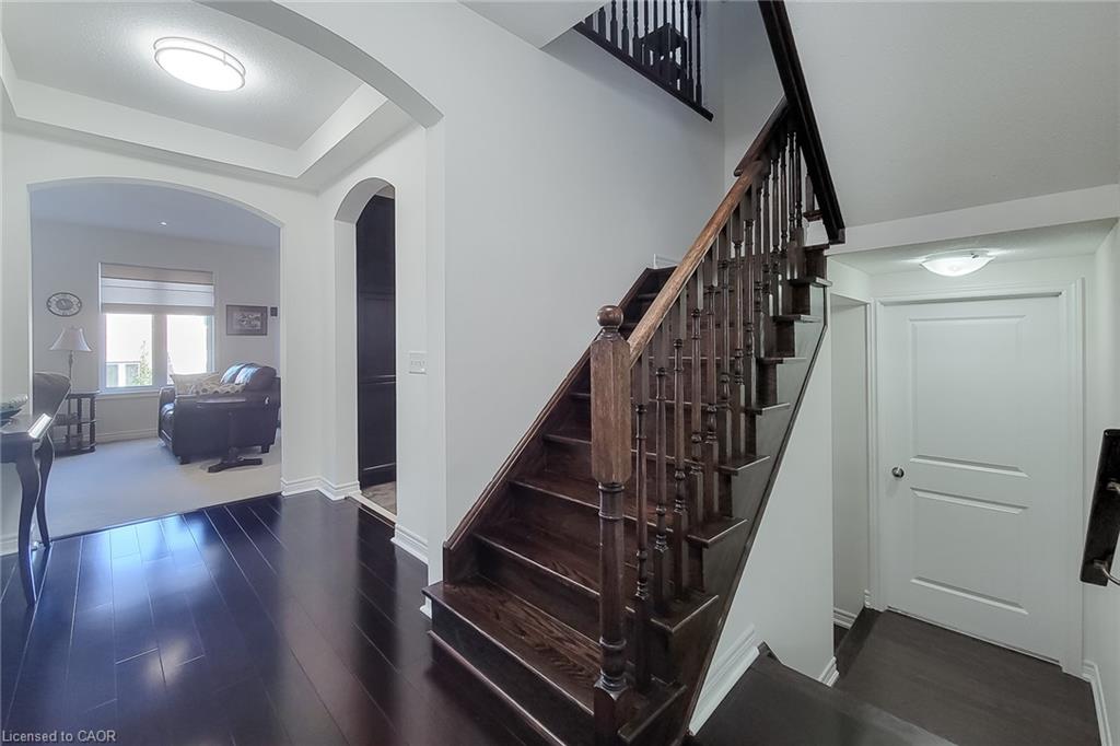 23 Curran Road Property Photo 28