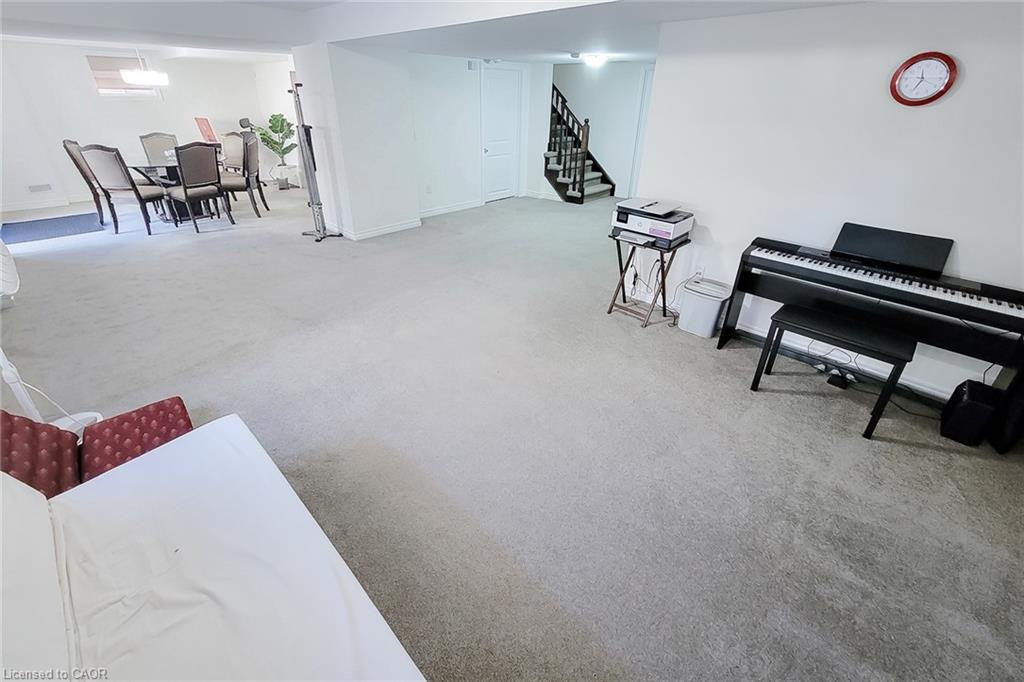 23 Curran Road Property Photo 41