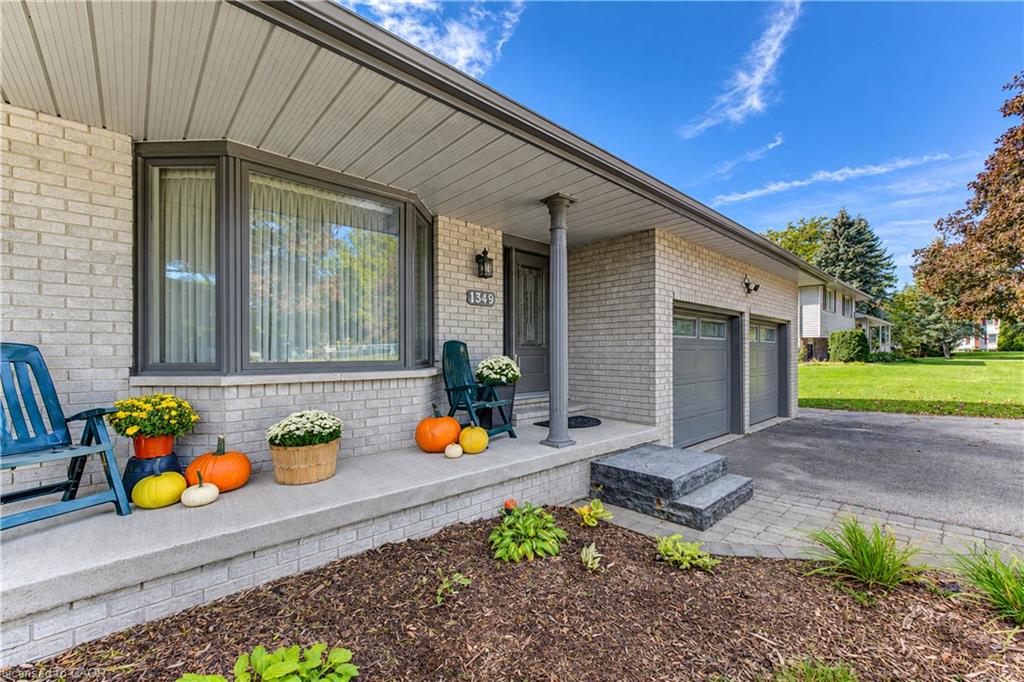 1349 Bridge Street Property Photo 3