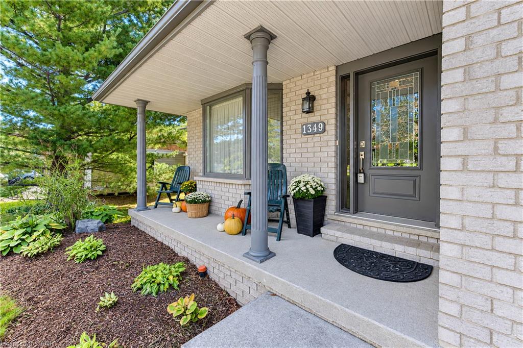 1349 Bridge Street Property Photo 8