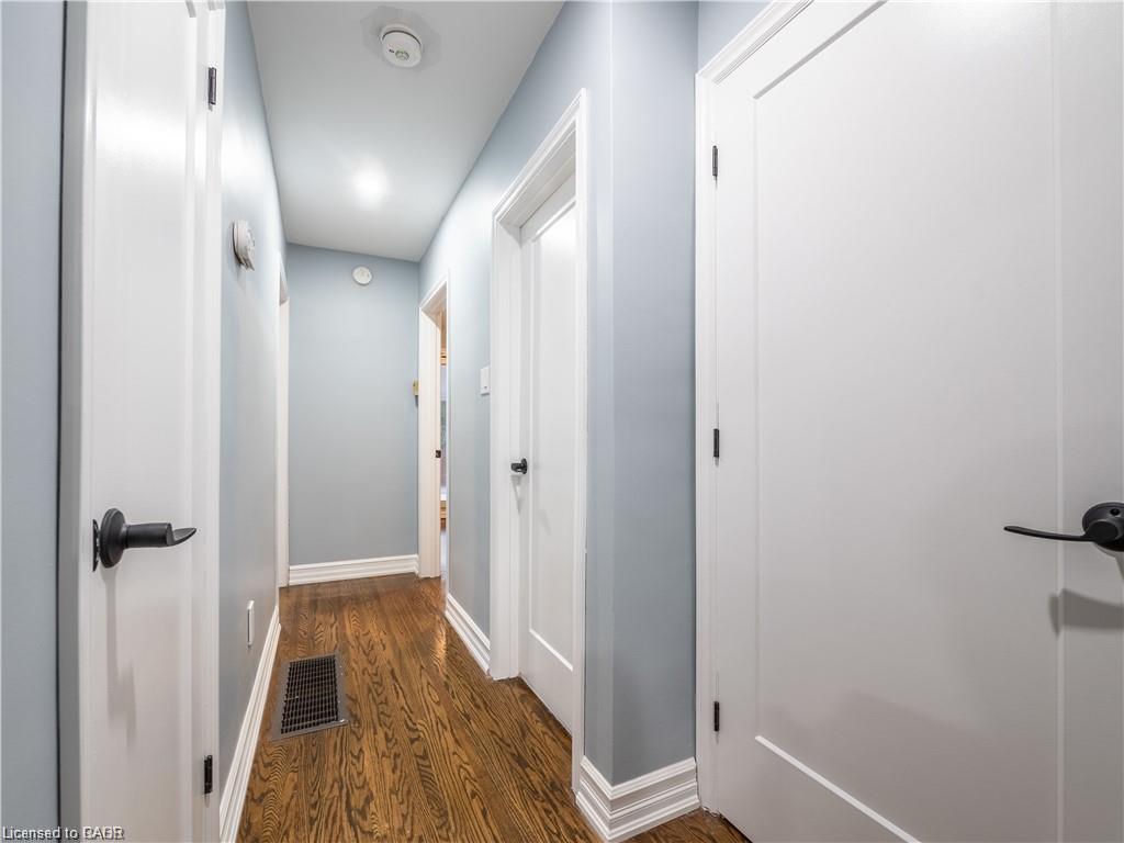 198 West 19th Street Property Photo 15