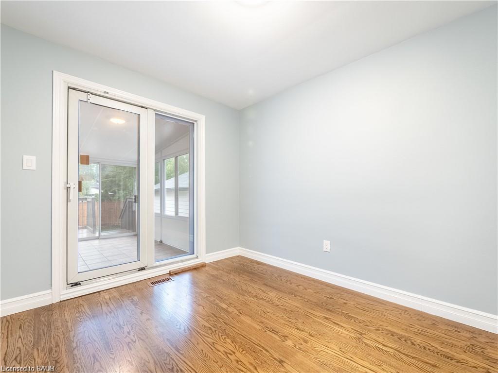 198 West 19th Street Property Photo 16