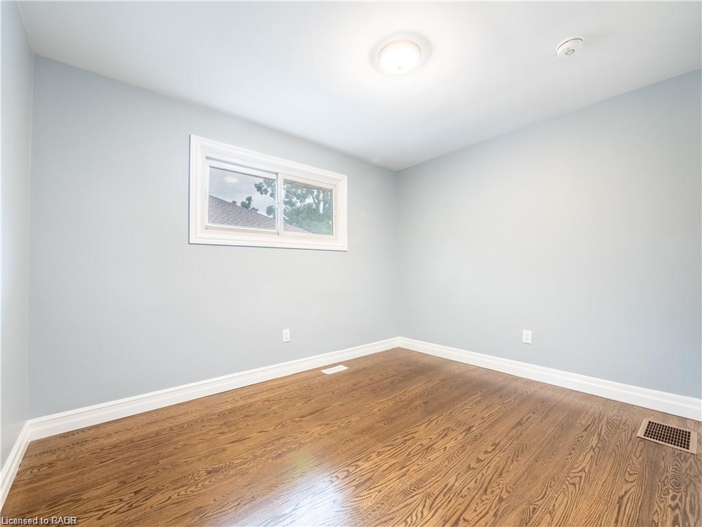 198 West 19th Street Property Photo 24
