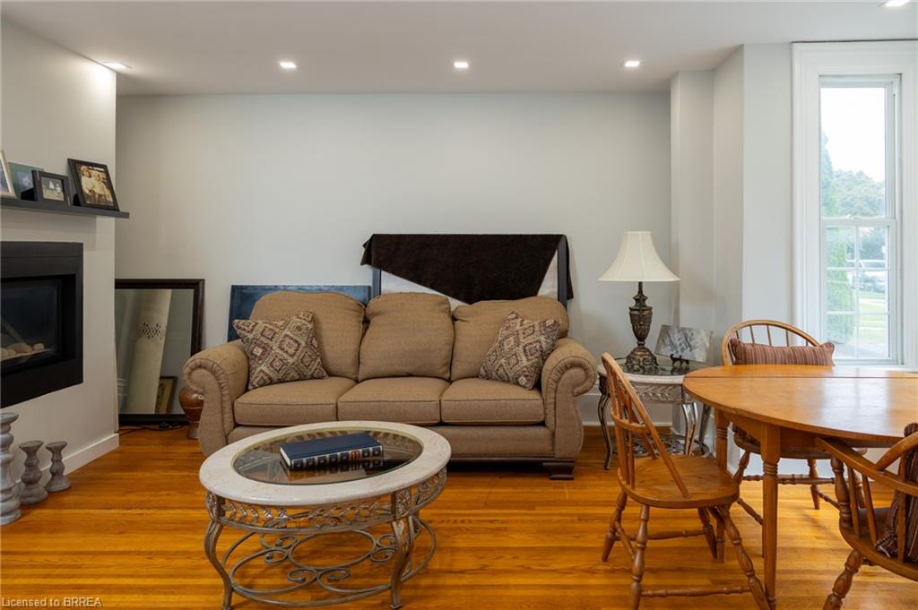 21 Mccall Street Property Photo 16