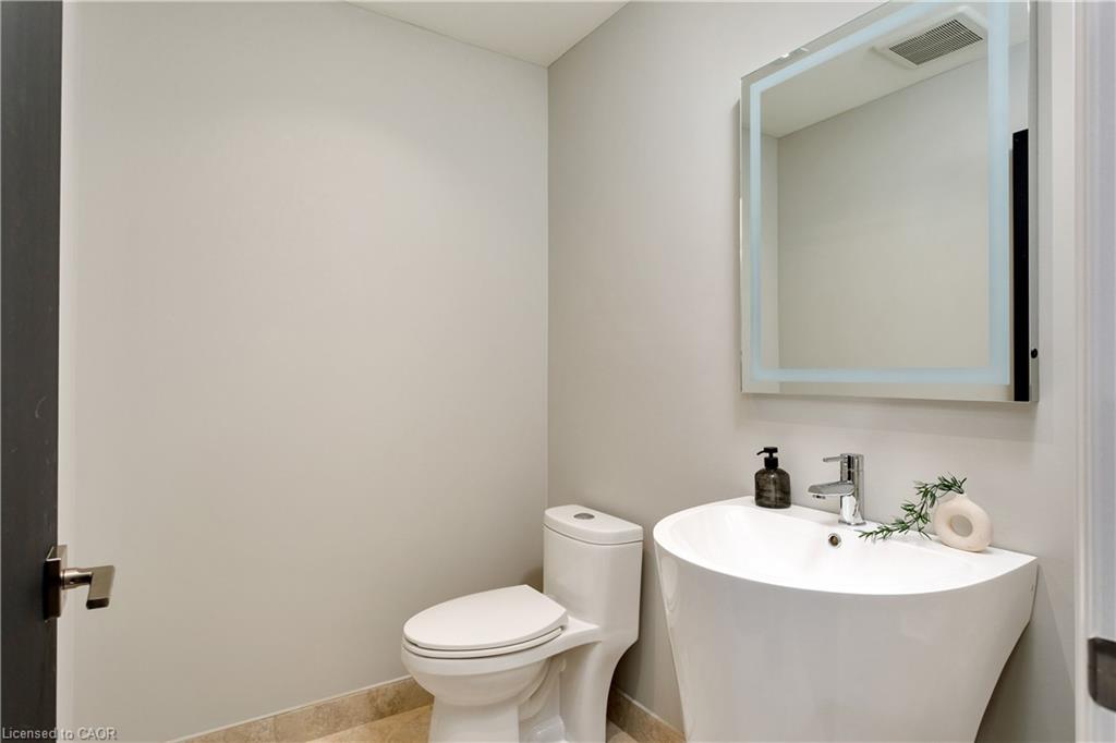 946 Glenwood Avenue Property Photo 23