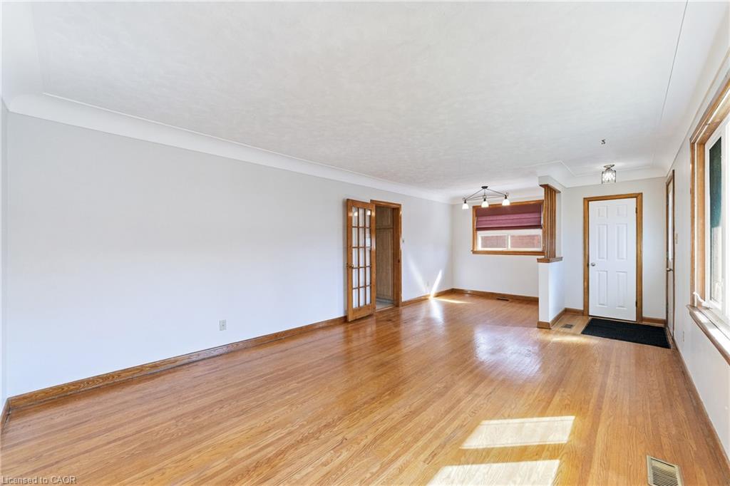 19 Endfield Avenue Property Photo 5