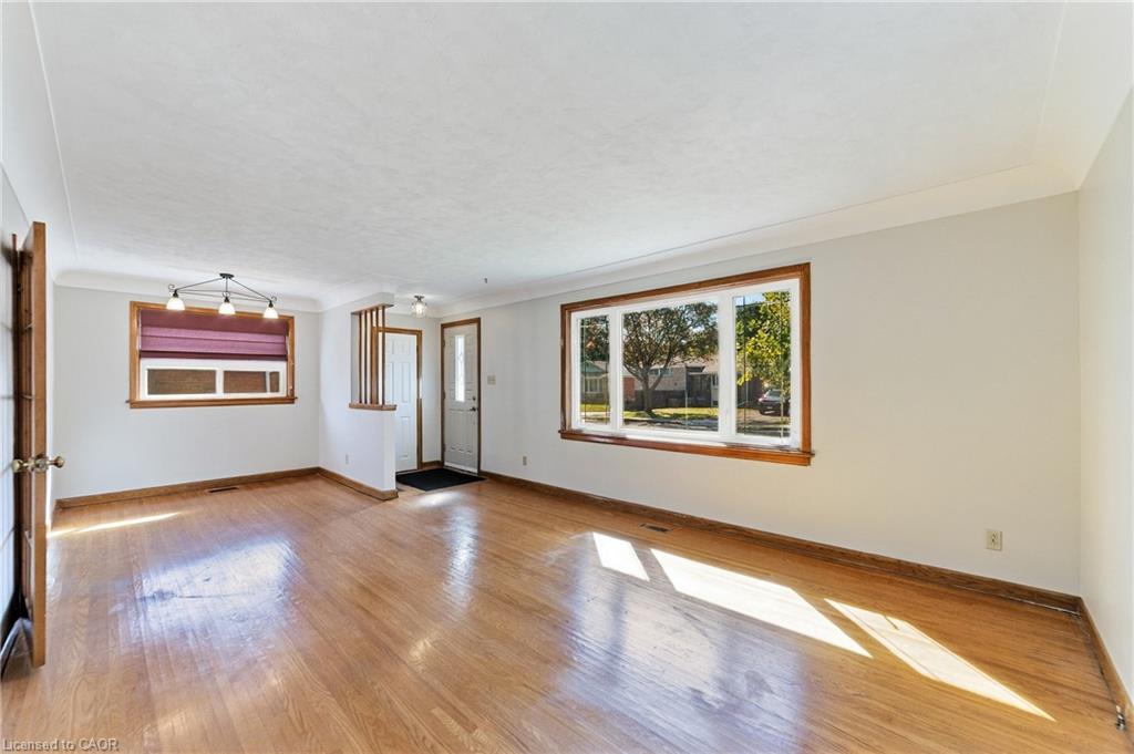 19 Endfield Avenue Property Photo 6