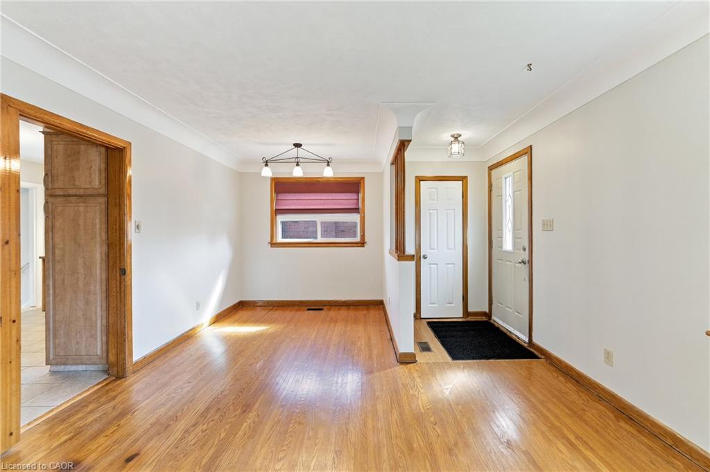 19 Endfield Avenue Property Photo 7