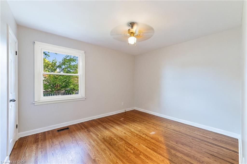 19 Endfield Avenue Property Photo 17