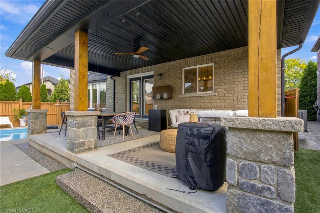 253 Upper Mount Albion Road Property Photo 40