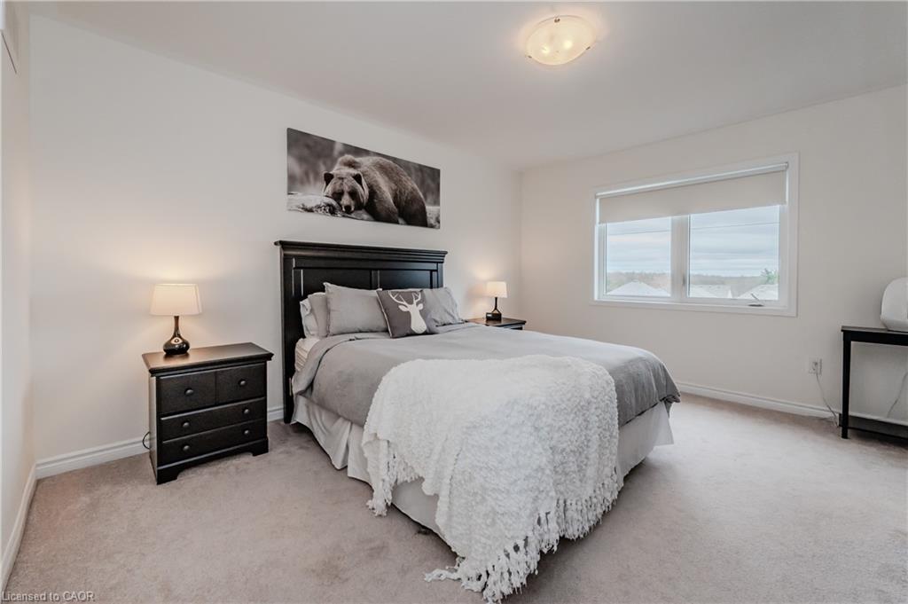 112 Watermill Street Property Photo 19