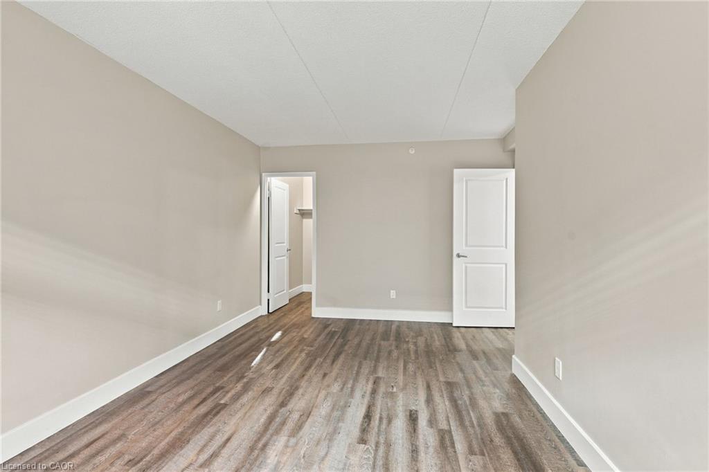 603-149 Main Street W Property Photo 16