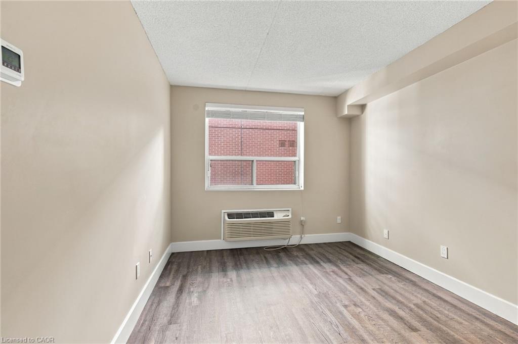 603-149 Main Street W Property Photo 18