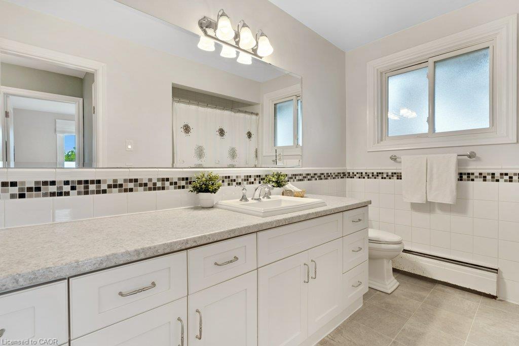 7778 Highway 7 Property Photo 18