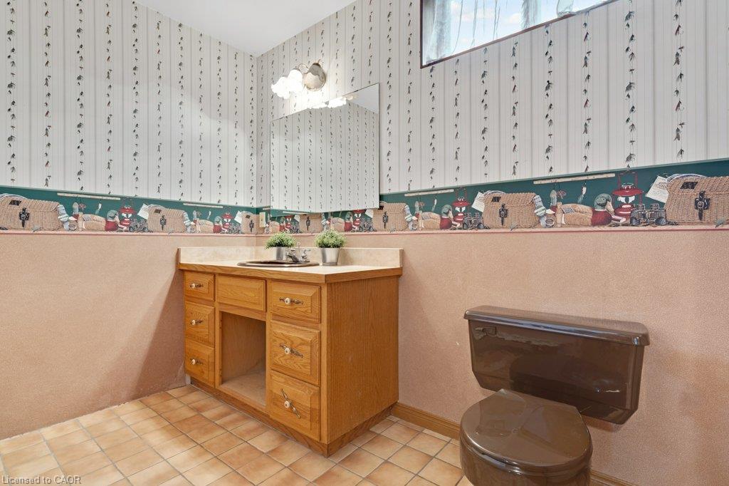 7778 Highway 7 Property Photo 31