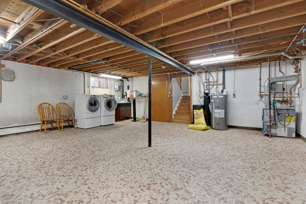 7778 Highway 7 Property Photo 33
