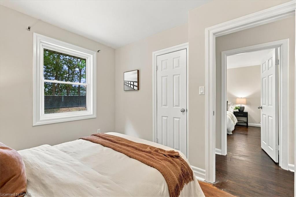 480 Rosseau Road Property Photo 14