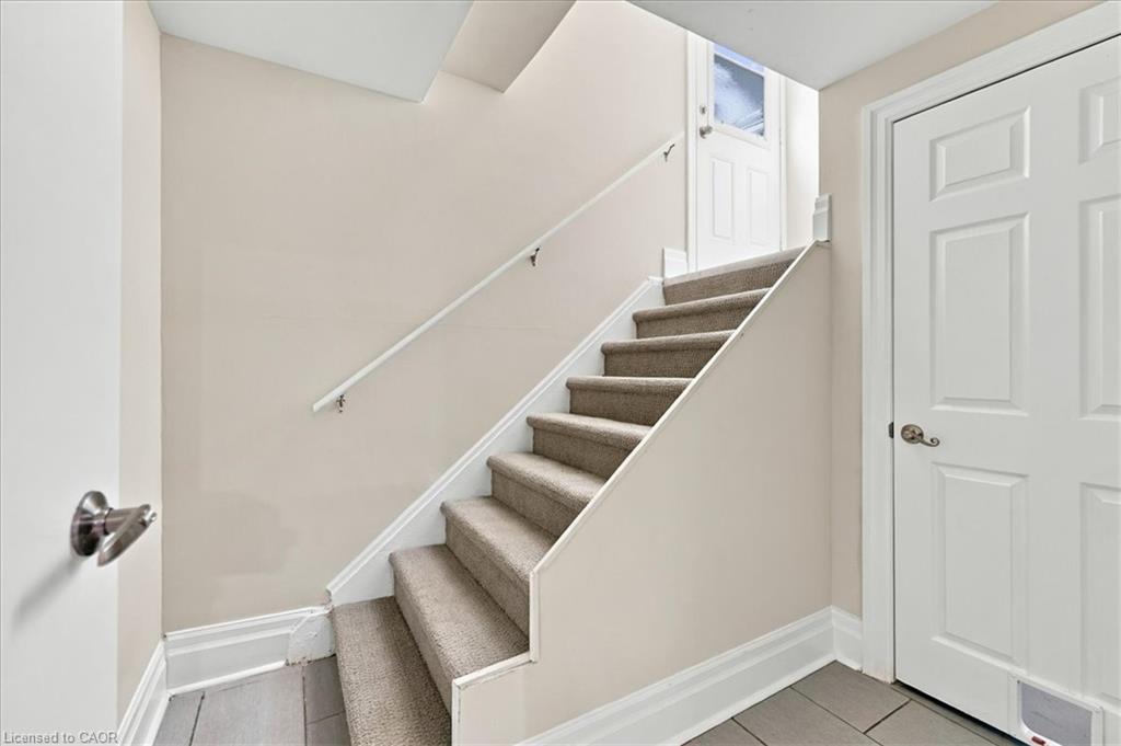 480 Rosseau Road Property Photo 17