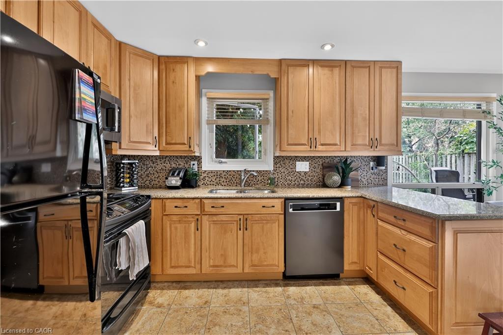 2467 Grindstone Court Property Photo 10