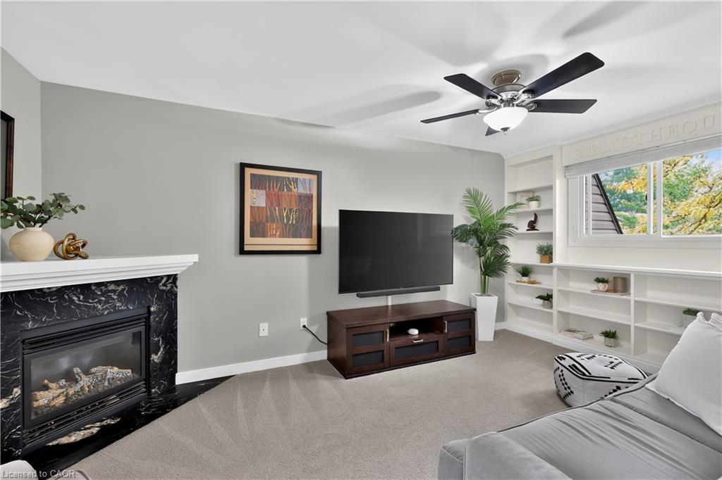 2467 Grindstone Court Property Photo 14