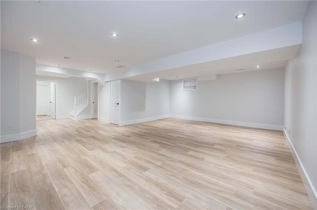 125 Steepleridge Street Property Photo 20