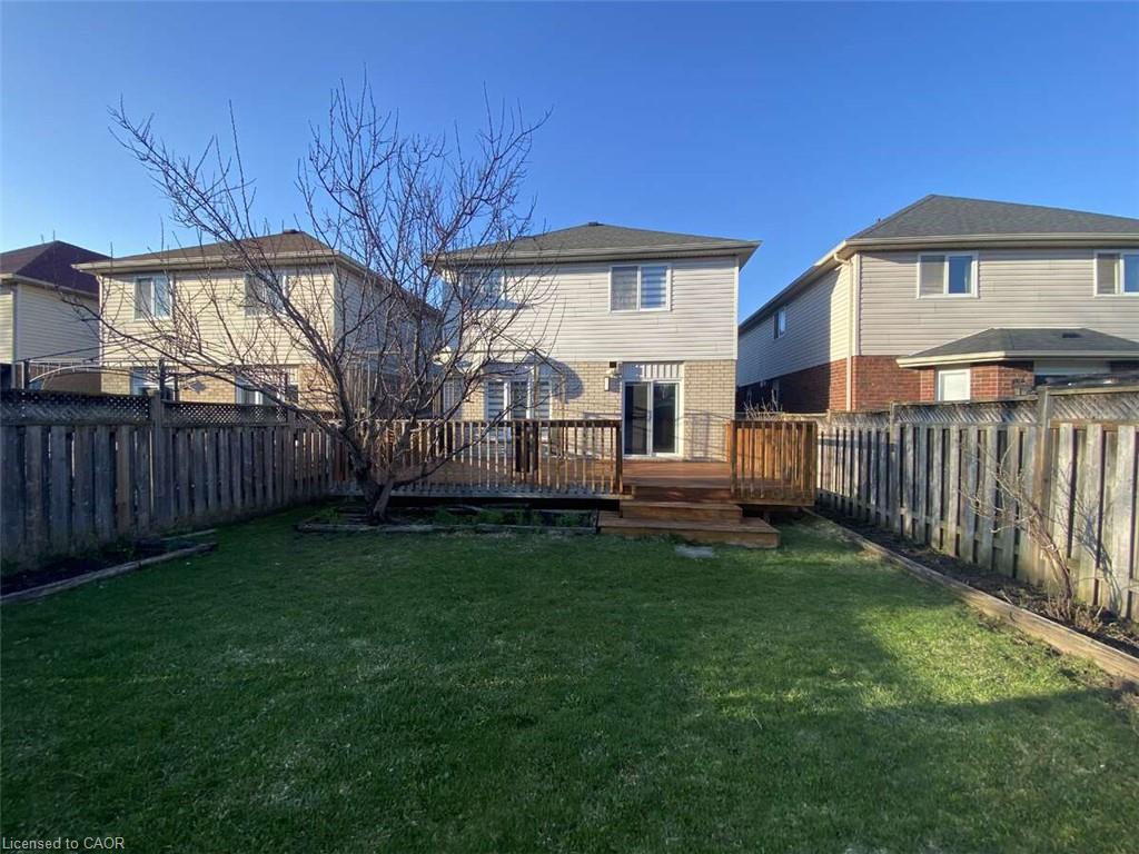 125 Steepleridge Street Property Photo 25
