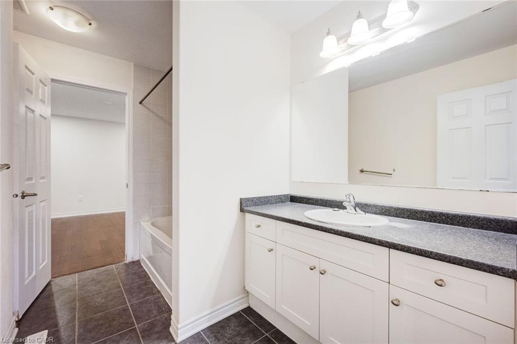 358 Laundon Terrace Property Photo 31