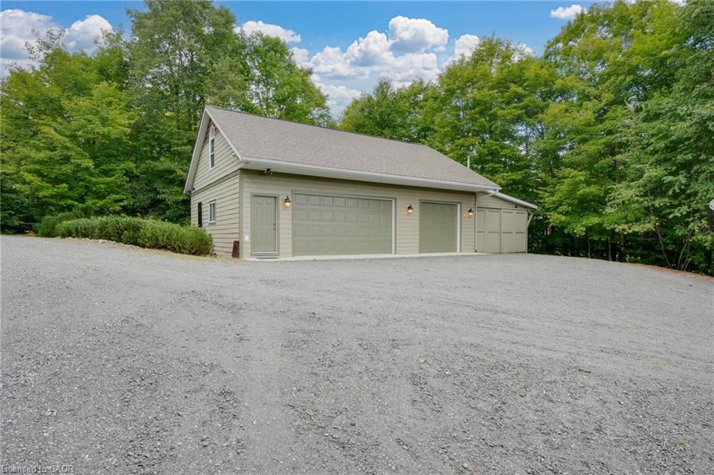 36 Manitouwabing Estates Road Property Photo 5