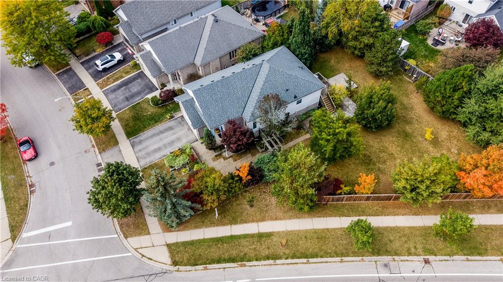 17 Kingsley Road Property Photo 2