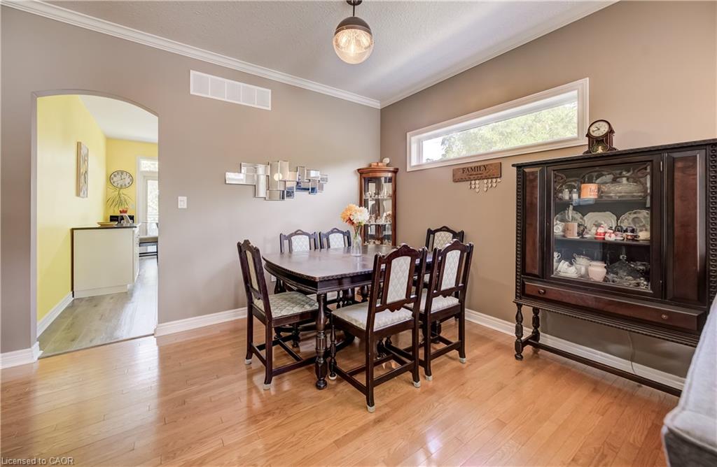 17 Kingsley Road Property Photo 8