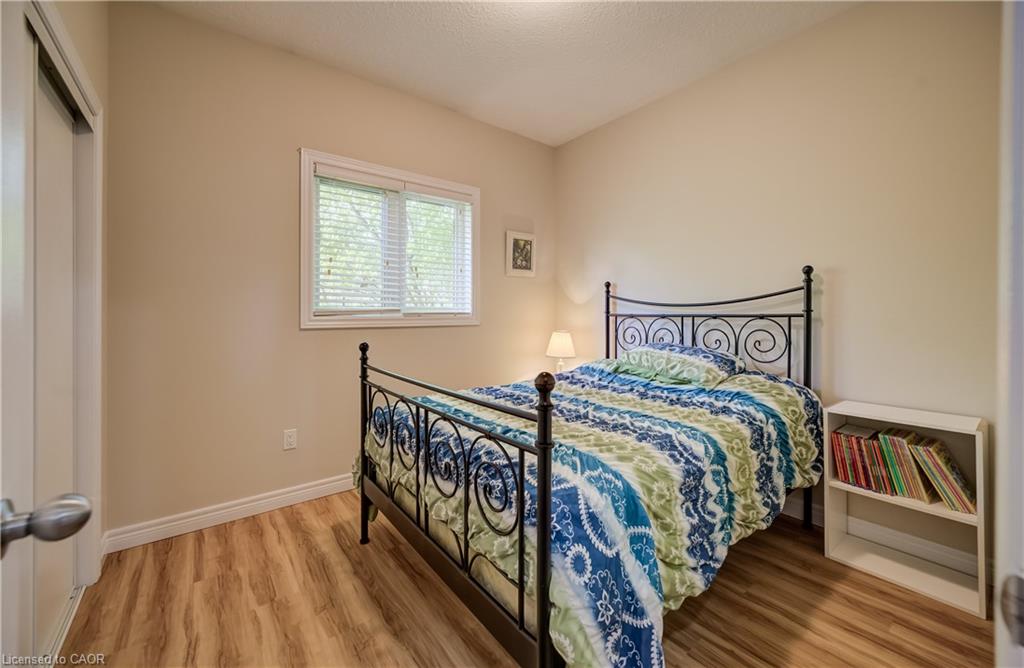 17 Kingsley Road Property Photo 17