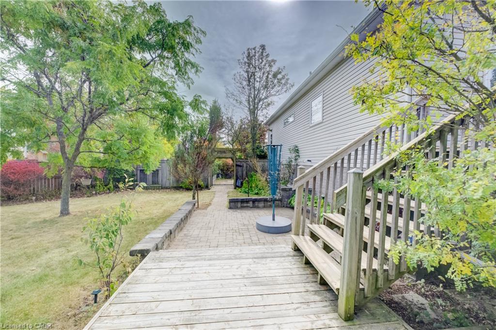 17 Kingsley Road Property Photo 35