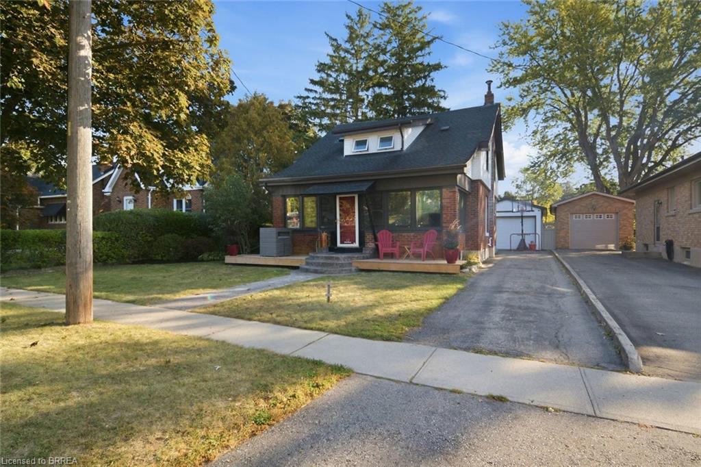13 Forest Road Property Photo 1
