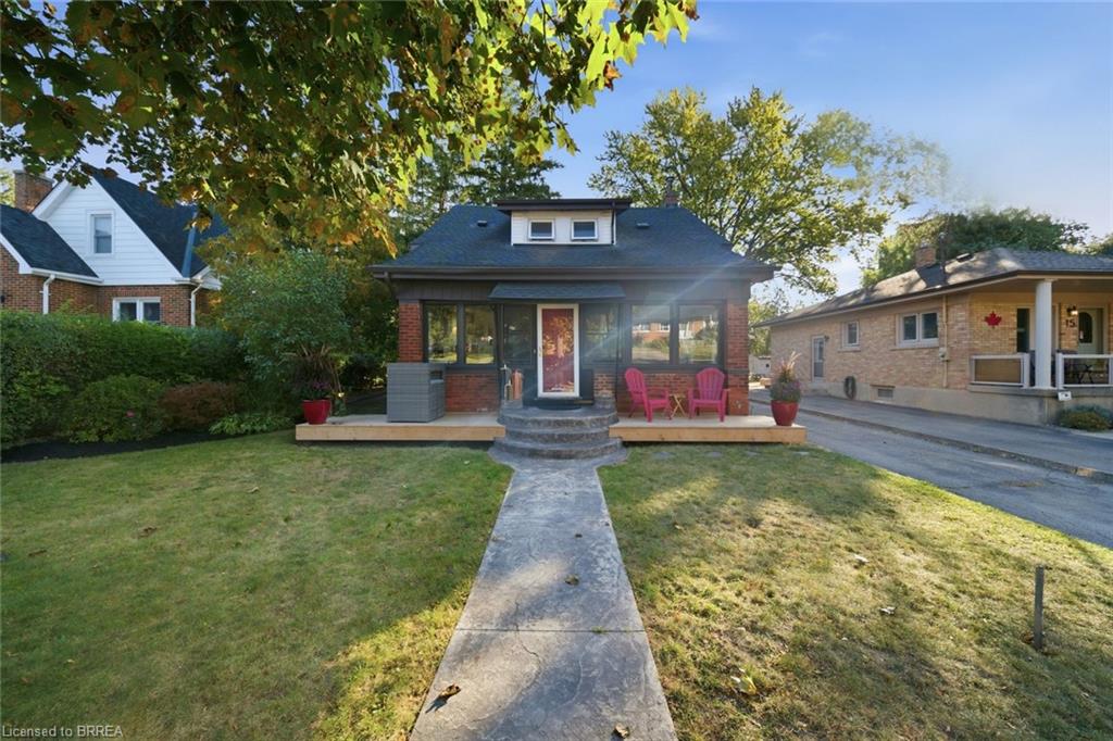 13 Forest Road Property Photo 2