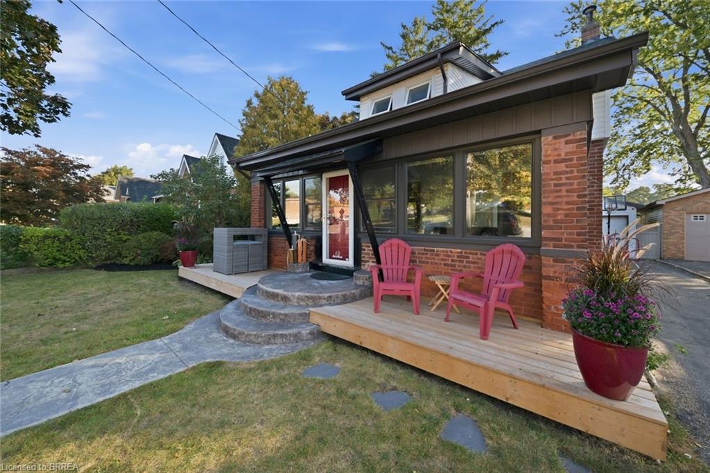 13 Forest Road Property Photo 5