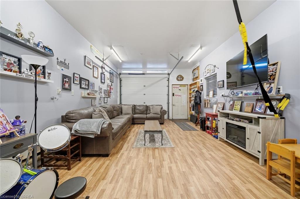 13 Forest Road Property Photo 31