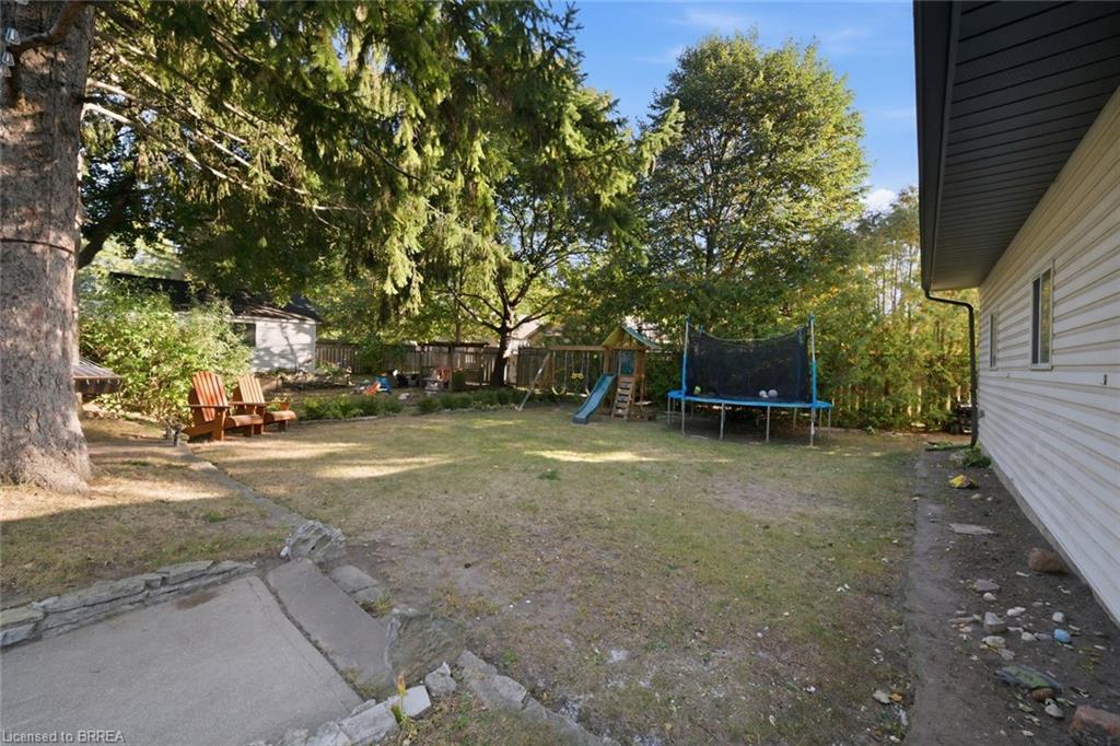 13 Forest Road Property Photo 42