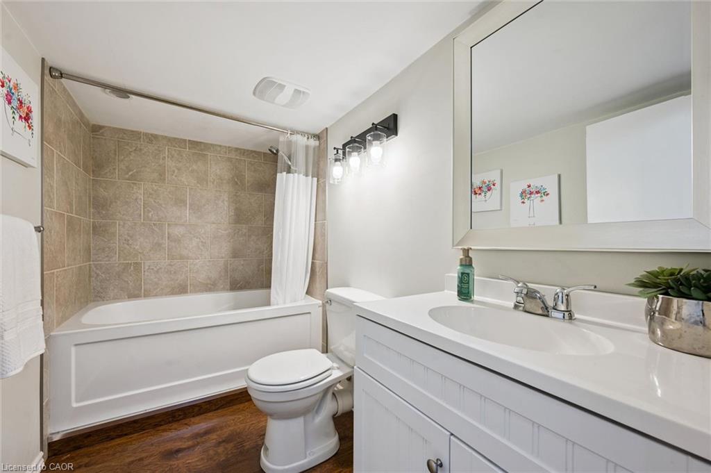 173 Cedar Street S Property Photo 25