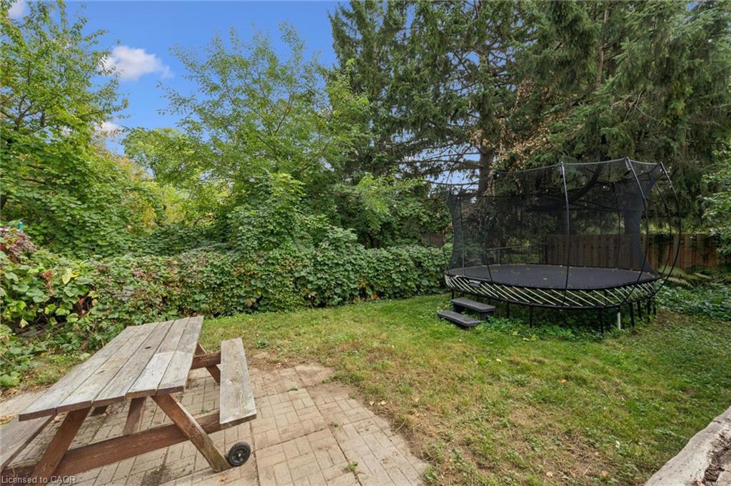 173 Cedar Street S Property Photo 30