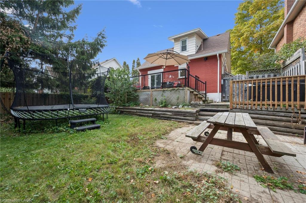 173 Cedar Street S Property Photo 31