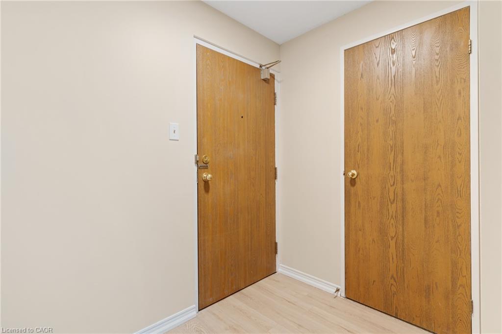 308-35 Green Valley Drive Property Photo 5