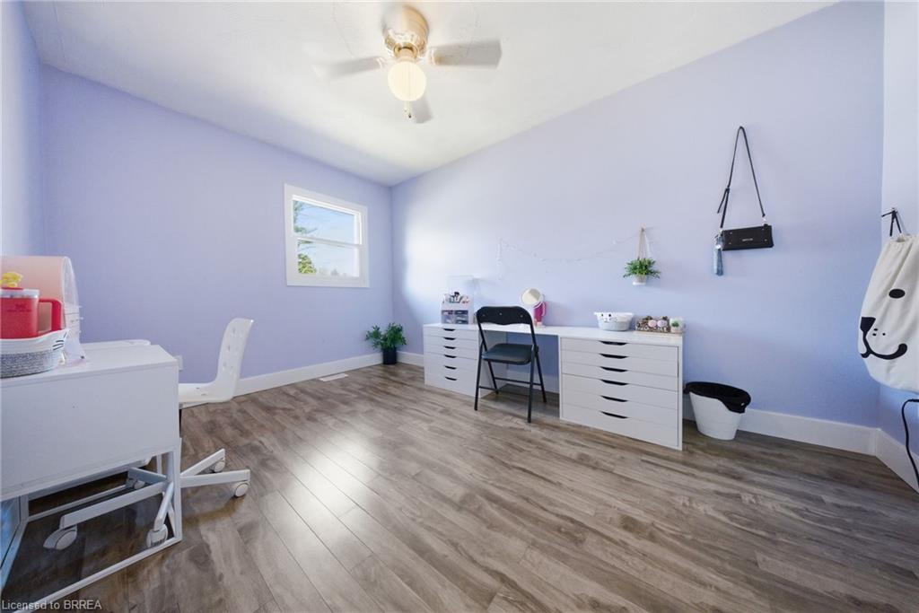 2500 Pinegrove Road Property Photo 23