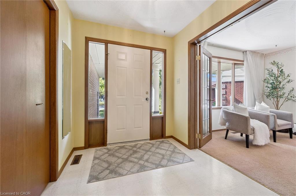 42 Mitton Place Property Photo 5