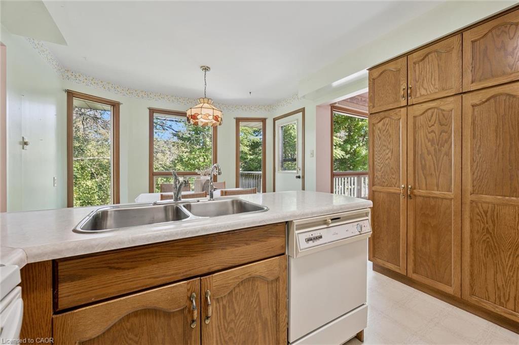 42 Mitton Place Property Photo 16