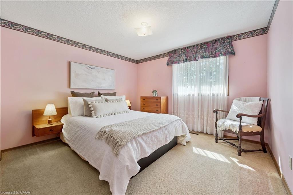 42 Mitton Place Property Photo 34