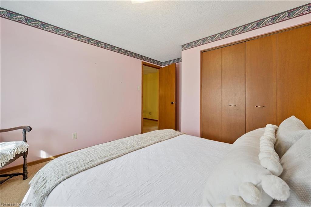 42 Mitton Place Property Photo 35